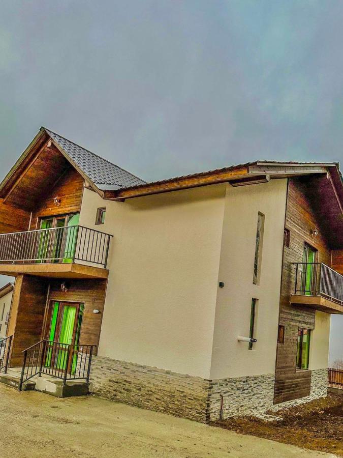 Villa Wonder Hill Group